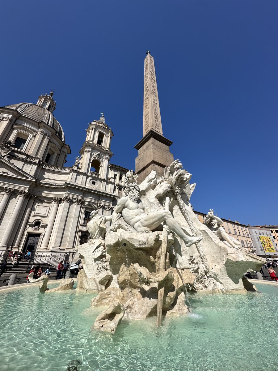 Here's today's Roman blue sky to say I'm now starting anew at the other place. Come and say hi! bsky.app/profile/unders…