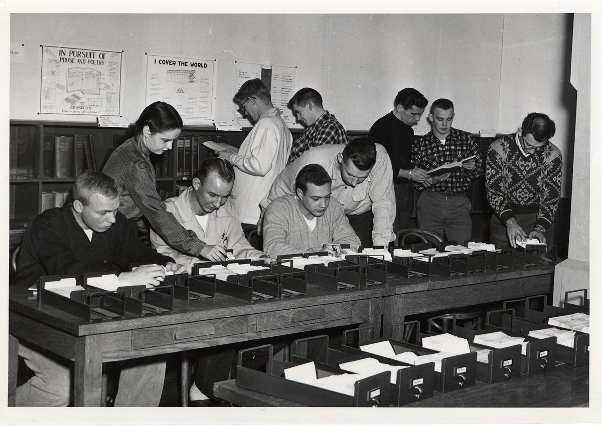 ISU_Archives's tweet image. Starting in 1891, students @IAState were required to take a library info course. Today, students take Library 1600, designed to help them find and use info during their time as students and beyond. Photo: Students in library instruction c. 1951 #ParksLibrary100 #YourParksStory