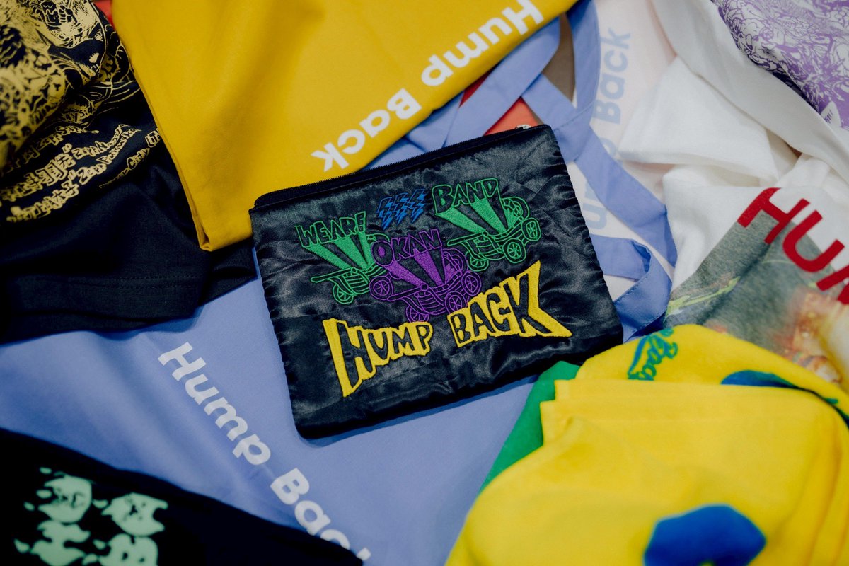 📸ライブフォトTシャツ ¥3,500 ぴかホワイトM ももブラックXL