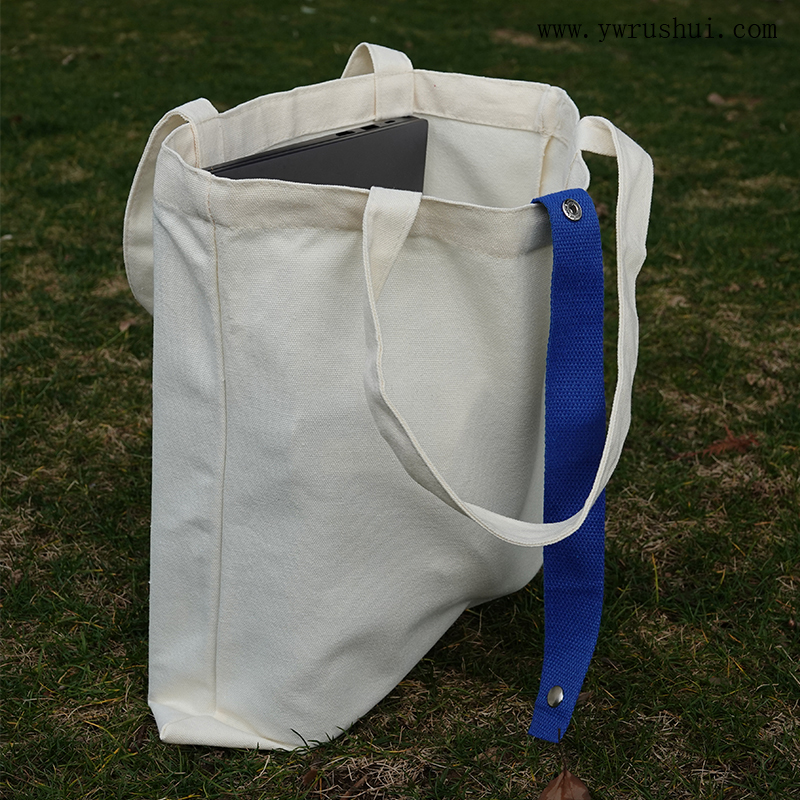 ywrushui's tweet photo. Folding Cotton Tote Bags Near Me Canvas Tote Handbag Cute Blue Ribbon Canvas Shoulder Bag with Button Closure RSQ-1423

#totebag #shoppingbag #cottontotebag #canvastotebag #cottonshoppingbag #canvasshoppingbag #cottonshoulderbag #canvasshoulderbag https://t.co/ClQ4SFalOG