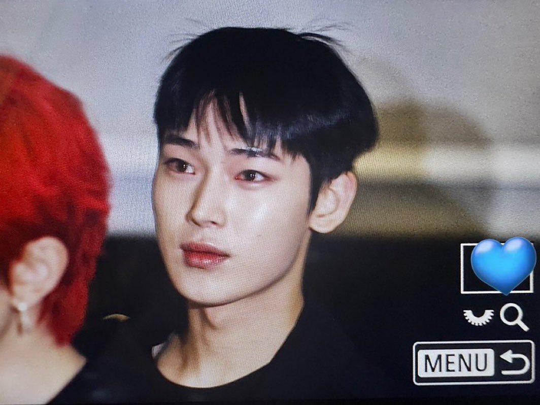 YALL………….CUT THE FUCKING CAMERAS…….. IS THIS REAL?????? IS THIS REAL LIFE ?????? WOWOWOWOWOWOWOWOW