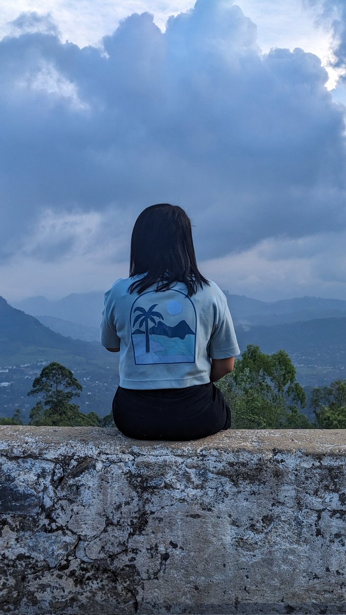 සුදු වංගුව 🩵