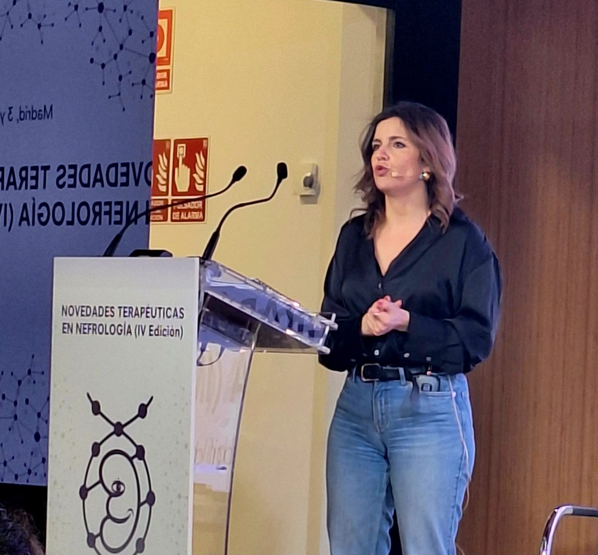 Borja Quiroga (@dr_bqg) on Twitter photo Broche de oro en el cierre de Novedades Terapéuticas en Nefrología en la conferencia solidaria: Ana Iris Simón (<a href="/anairissimon/">Ana Iris Simón</a>): duelo generacional OK Boomer vs Generación de Cristal.
#NovedadesTerapeuticas Broche de oro en el cierre de Novedades Terapéuticas en Nefrología en la conferencia solidaria: Ana Iris Simón (<a href="/anairissimon/">Ana Iris Simón</a>): duelo generacional OK Boomer vs Generación de Cristal.
#NovedadesTerapeuticas