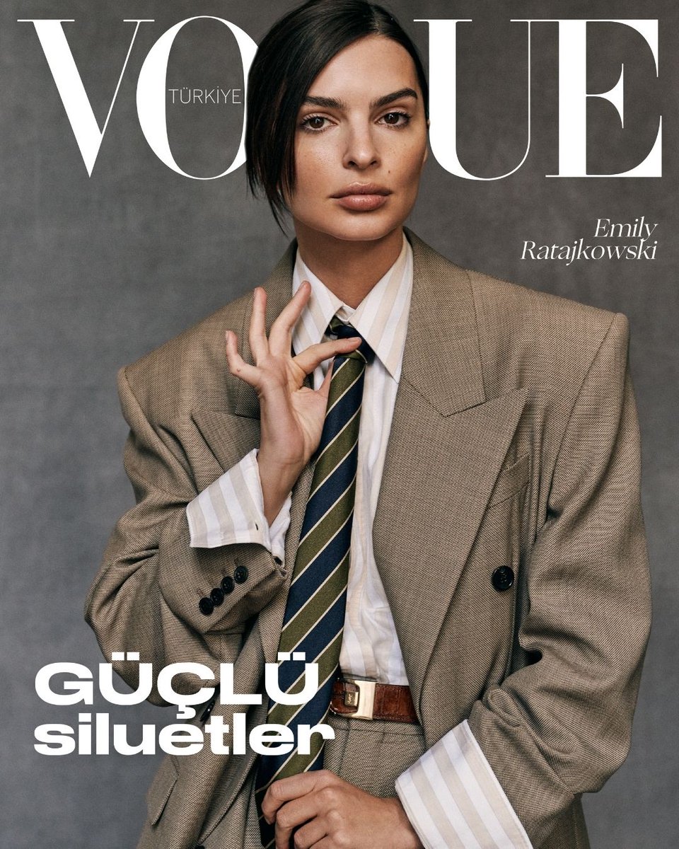 Vogue TÜRKİYE Magazine March 2022 Vogue Turkey March 2022 Covers (Vogue Turkey)
