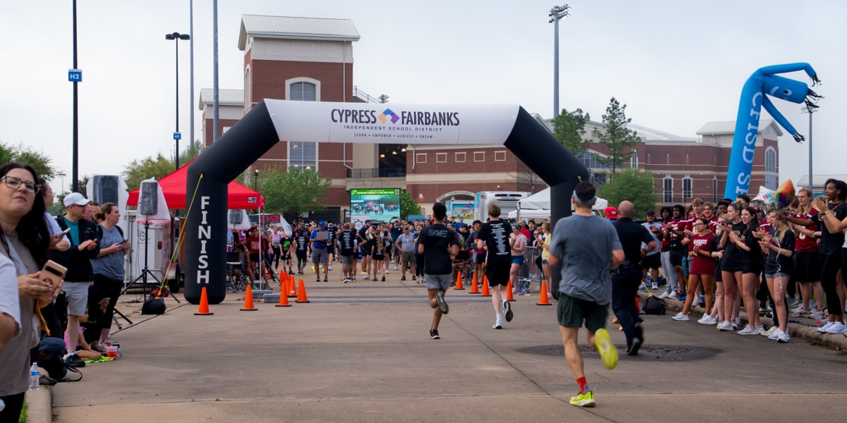 ledpartnershtx's tweet image. What an amazing event at the 2025 Superintendent Fun Run in @CyFairISD 
Our LED Partners screen captured the moments through a live feed of runners bringing the community together for a great cause as they crossed the finish line, one by one.
#CFISDFunRun #LEDpartners