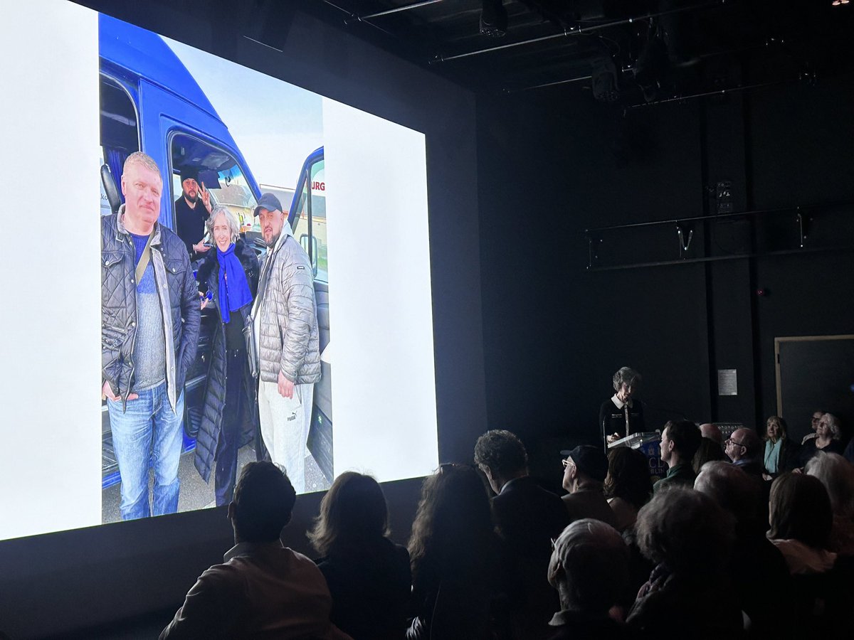 HumanitiesUCD's tweet image. Sincere thanks to journalist and writer @LaraMarlowe who delivered the Arts &amp;amp; Humanities Lecture 2025 ‘Ukraine’s Quest to Join the West’ in partnership with @ucdslcl, to a packed house in the Trapdoor @ucddublin @creativefutur16 this week. Thanks to all who joined us from across…