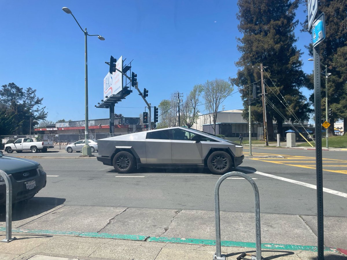 revcd's tweet image. Welcome to SF 🤦‍♂️
