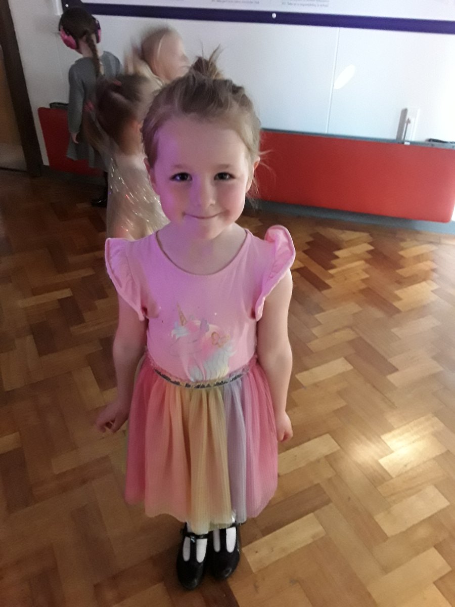 carletonparksch's tweet photo. It was so lovely to see the children having so much fun at the Easter Disco. #Easter #discofun https://t.co/gYuoBsR3tS