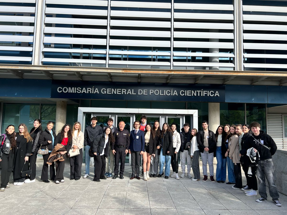 Fac. Derecho - AB tweet media