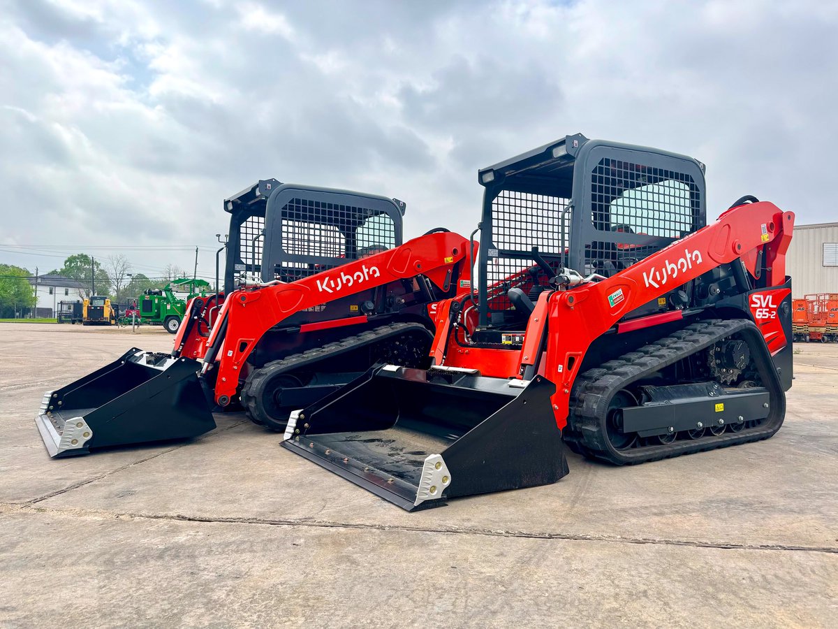 AztecRental's tweet photo. Supply and demand ✅

Our customers demand it and we supply it. We are constantly increasing our equipment fleet numbers to service our customers. Compact track loaders, one of the most used pieces of equipment on job sites, are readily available. #aztecrental #equipmentsales https://t.co/c7XzwzfvWY