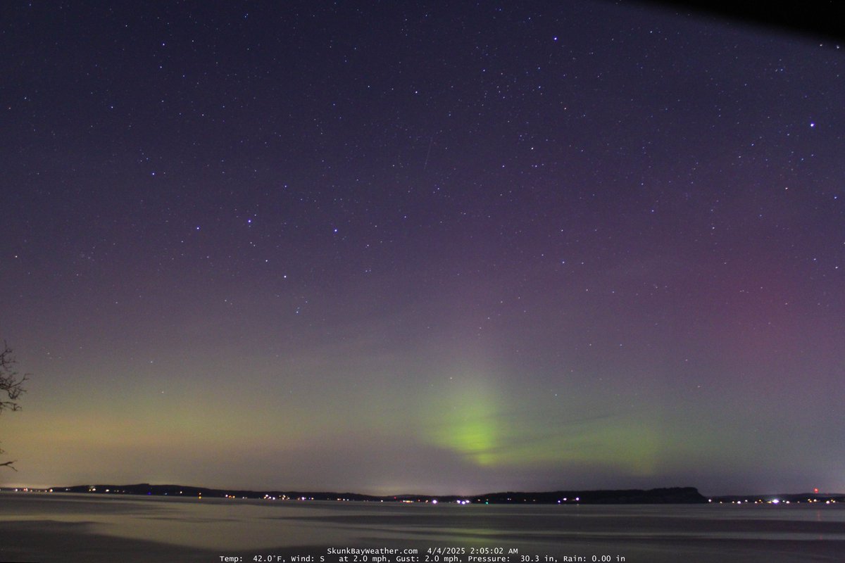 Skunkbayweather (@skunkbayweather) on Twitter photo Aurora did finally show last night at 2:00am. #wawx <a href="/NWSSeattle/">NWS Seattle</a> <a href="/ScottSeattleWx/">Scott Sistek</a> <a href="/CraigHerreraTV/">Craig Herrera</a> <a href="/ShannonODKOMO/">Shannon O'Donnell</a> <a href="/Rebecca_Weather/">Rebecca Stevenson</a> <a href="/TheronZahnKOMO/">Theron Zahn</a> <a href="/stellasunwx/">Stella Sun</a> <a href="/AClaibonWx/">Adam Claibon</a> <a href="/WxMikeEverett/">Mike Everett Weather</a> <a href="/leahpezzetti/">Leah Pezzetti</a> <a href="/AshleyRuizWx/">Ashley Ruiz</a> <a href="/MorganKIRO7/">Morgan Palmer</a> <a href="/NickAllardKIRO7/">Nick Allard</a> <a href="/BMacTV/">Brian MacMillan</a> <a href="/timdurkan/">Tim Durkan Photography</a> <a href="/WeatherNation/">WeatherNation</a> Aurora did finally show last night at 2:00am. #wawx <a href="/NWSSeattle/">NWS Seattle</a> <a href="/ScottSeattleWx/">Scott Sistek</a> <a href="/CraigHerreraTV/">Craig Herrera</a> <a href="/ShannonODKOMO/">Shannon O'Donnell</a> <a href="/Rebecca_Weather/">Rebecca Stevenson</a> <a href="/TheronZahnKOMO/">Theron Zahn</a> <a href="/stellasunwx/">Stella Sun</a> <a href="/AClaibonWx/">Adam Claibon</a> <a href="/WxMikeEverett/">Mike Everett Weather</a> <a href="/leahpezzetti/">Leah Pezzetti</a> <a href="/AshleyRuizWx/">Ashley Ruiz</a> <a href="/MorganKIRO7/">Morgan Palmer</a> <a href="/NickAllardKIRO7/">Nick Allard</a> <a href="/BMacTV/">Brian MacMillan</a> <a href="/timdurkan/">Tim Durkan Photography</a> <a href="/WeatherNation/">WeatherNation</a>