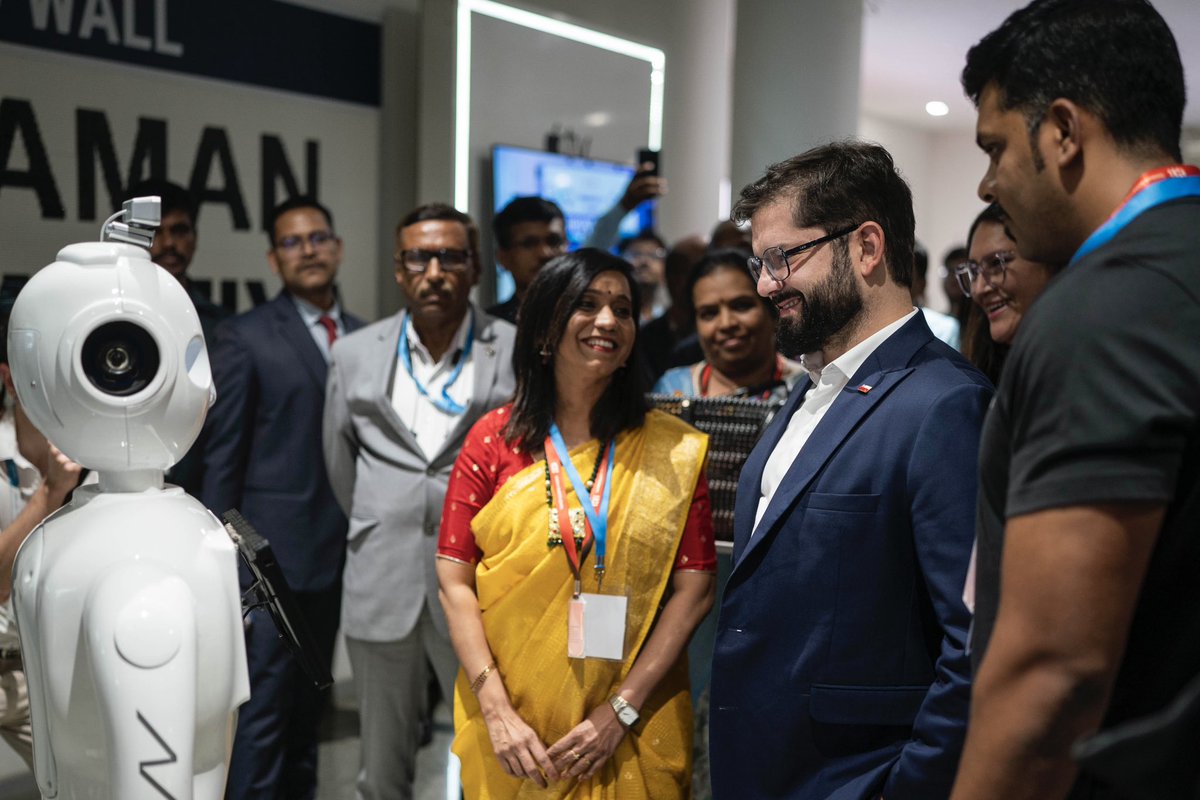 Gabriel Boric Font tweet media