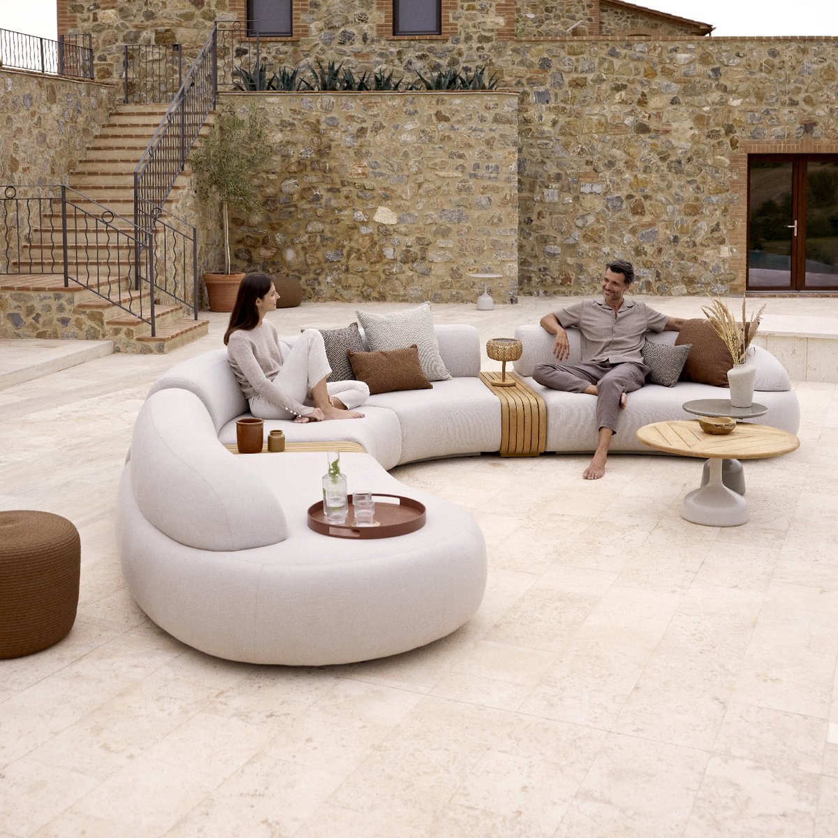 Encompassco's tweet photo. Sink🫧 into the sumptuous sophistication of Mellow - Cane-line's curvaceous, contemporary modular garden sofa🌻🐝, in Grey or Sand finishes.

https://t.co/6NaLZvoCfV

#OutdoorLuxury
#UKGardens
#GardenDesignUK
#InteriorDesignUK
#LuxuryGardens
#LuxuryLiving
#Summer
#ModernGardens https://t.co/rdf1BrdhyG