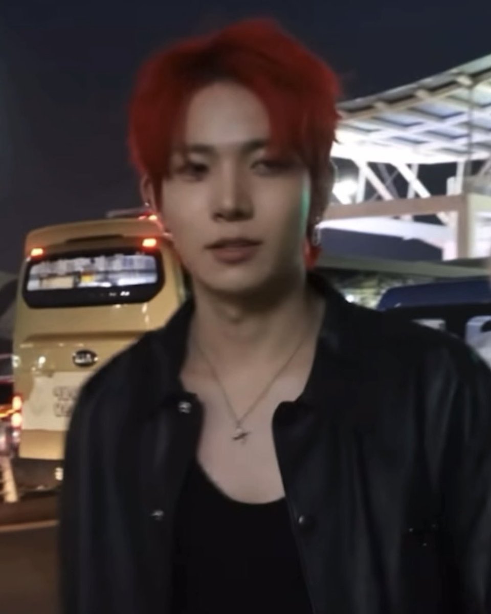 히공 tweet media