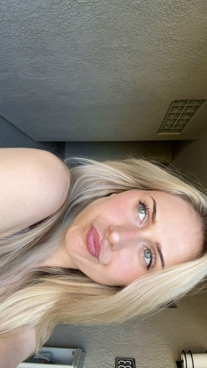 Hails ☻ tweet media