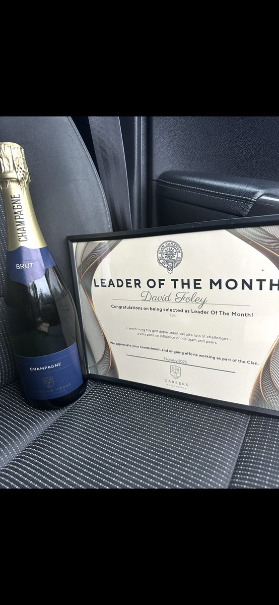 Extremely honoured to be presented with leader of the month <a href="/CameronHouseLL/">Cameron House</a> 😃 Thank you to our incredible team in delivering day in day out &amp; embracing all change &amp; future visions 👏 Excited for an amazing season ahead with the team looking after all our members &amp; guests👏♥️⛳️