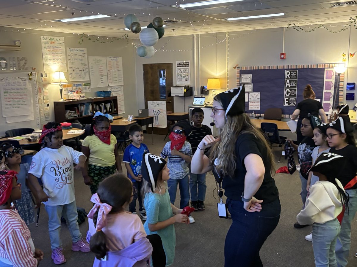 Kelly Bodner (@bodnerk2) on Twitter photo Next year you have to go to the Arts of Heart at Powder Springs Elementary. They had over 30 performing artist: dancers, story tellers, opera singers, and bands. What an incredible experience for their students! β¦<a href="/CCSDTitleONE/">CCSDTitleOne</a>β© β¦<a href="/PowderSpringsES/">Powder Springs ES</a>β© Next year you have to go to the Arts of Heart at Powder Springs Elementary. They had over 30 performing artist: dancers, story tellers, opera singers, and bands. What an incredible experience for their students! β¦<a href="/CCSDTitleONE/">CCSDTitleOne</a>β© β¦<a href="/PowderSpringsES/">Powder Springs ES</a>β©