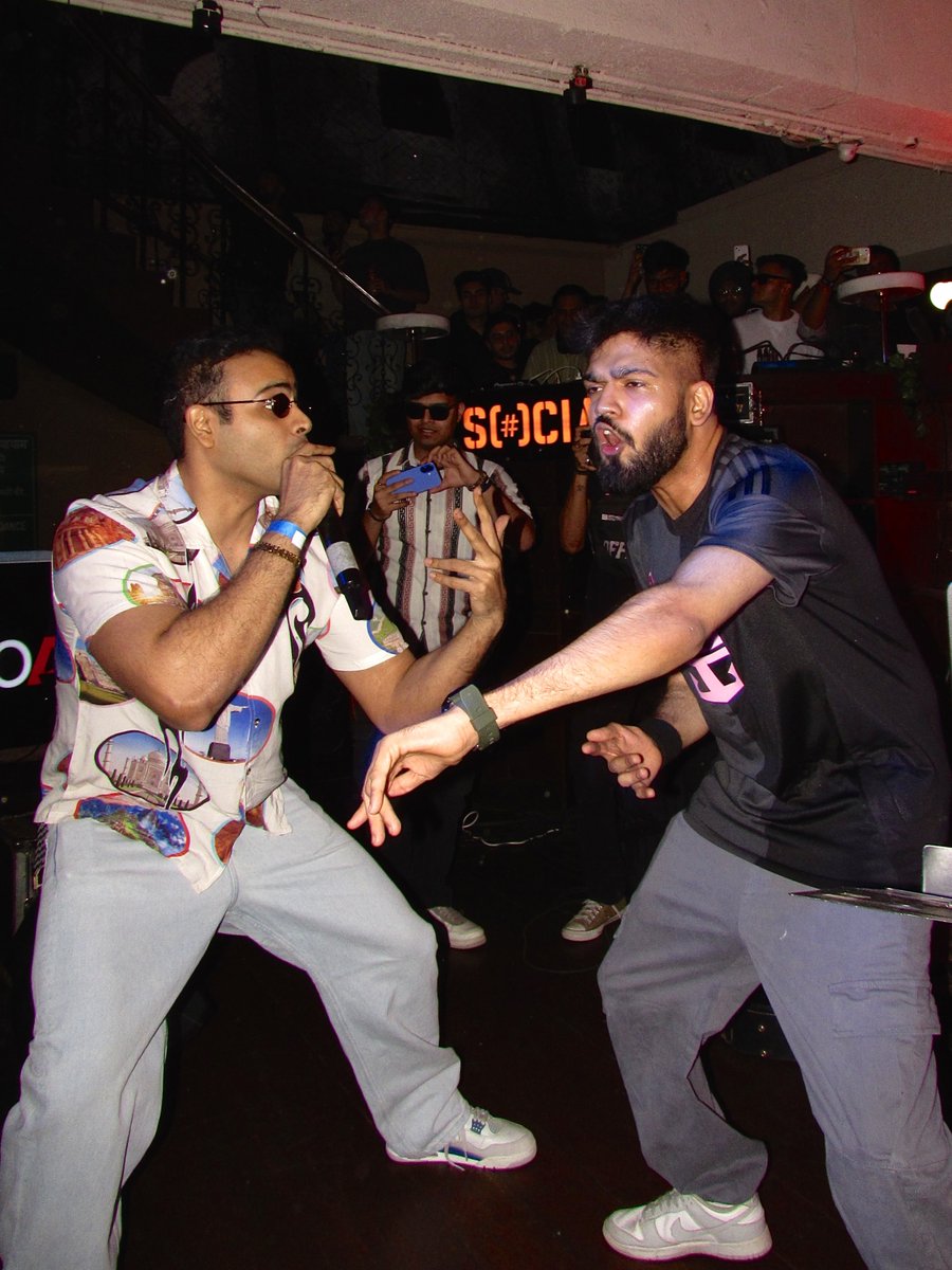 combif1am tweet media