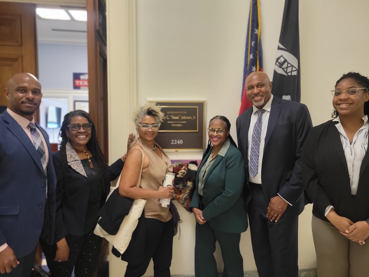 Active Policy Solutions (@activepolicy) on Twitter photo Many thanks to <a href="/RepTimmons/">Congressman William Timmons</a> for meeting with <a href="/OutdoorAfro/">Outdoor Afro</a>'s leaders yesterday to learn about the need to connect more Black Americans to nature, and thanks to the offices of <a href="/SenBooker/">Sen. Cory Booker</a>, <a href="/SenOssoff/">Ossoff's Office</a>, <a href="/SenatorWarnock/">Senator Reverend Raphael Warnock</a>, <a href="/SenAdamSchiff/">Adam Schiff</a>, and <a href="/RepHankJohnson/">Rep. Hank Johnson</a> for also speaking with them. Many thanks to <a href="/RepTimmons/">Congressman William Timmons</a> for meeting with <a href="/OutdoorAfro/">Outdoor Afro</a>'s leaders yesterday to learn about the need to connect more Black Americans to nature, and thanks to the offices of <a href="/SenBooker/">Sen. Cory Booker</a>, <a href="/SenOssoff/">Ossoff's Office</a>, <a href="/SenatorWarnock/">Senator Reverend Raphael Warnock</a>, <a href="/SenAdamSchiff/">Adam Schiff</a>, and <a href="/RepHankJohnson/">Rep. Hank Johnson</a> for also speaking with them.
