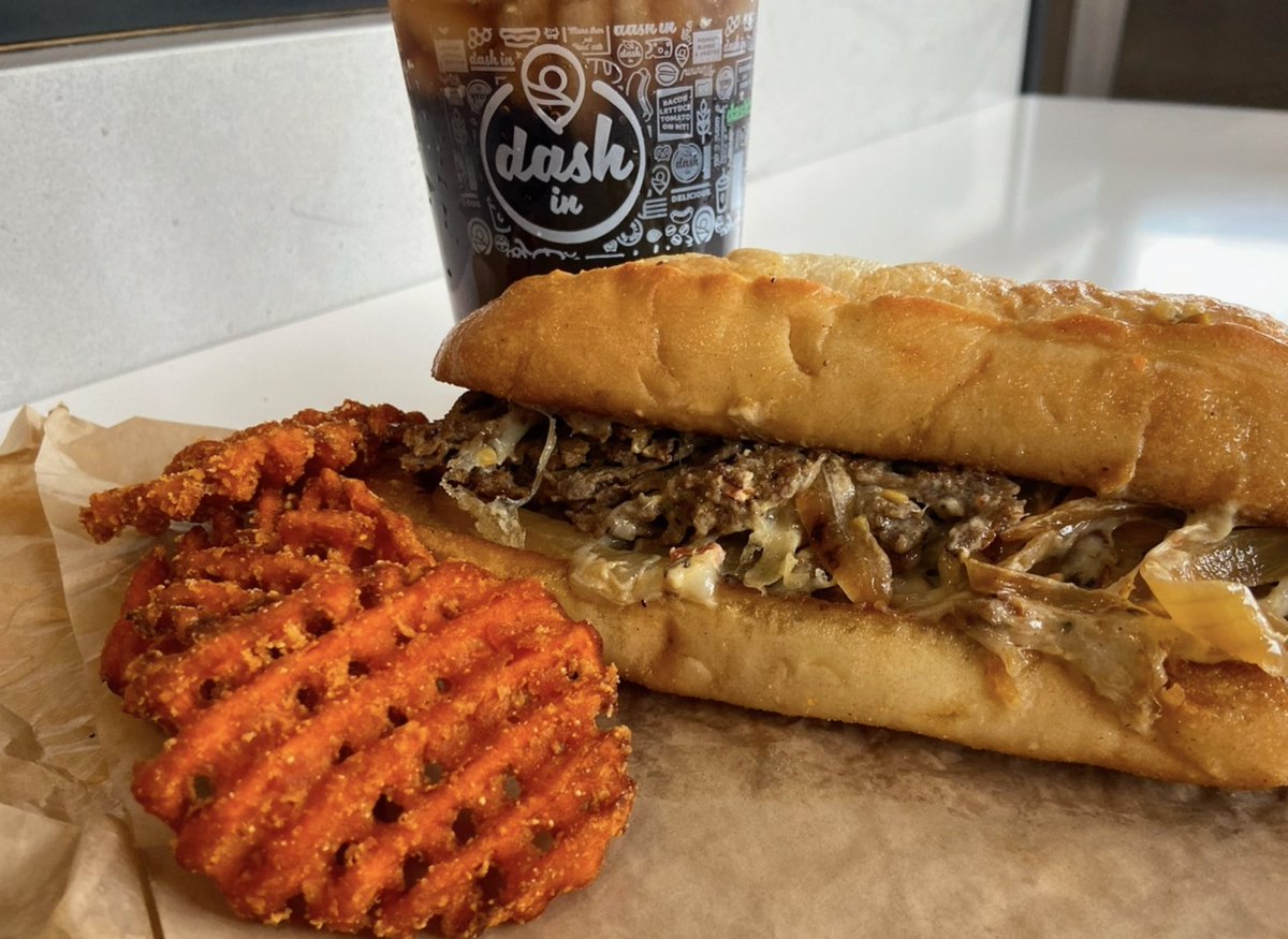 dashinstores's tweet image. Weekend vibes start at #DashIn