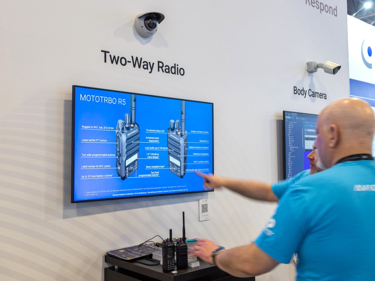 MotoSolutions's tweet image. 🔍 Looking for smarter, faster ways to respond to #security threats?

At #ISCWest 2025, discover how @Avigilon #AI-powered automation is transforming Security Operations Centers.