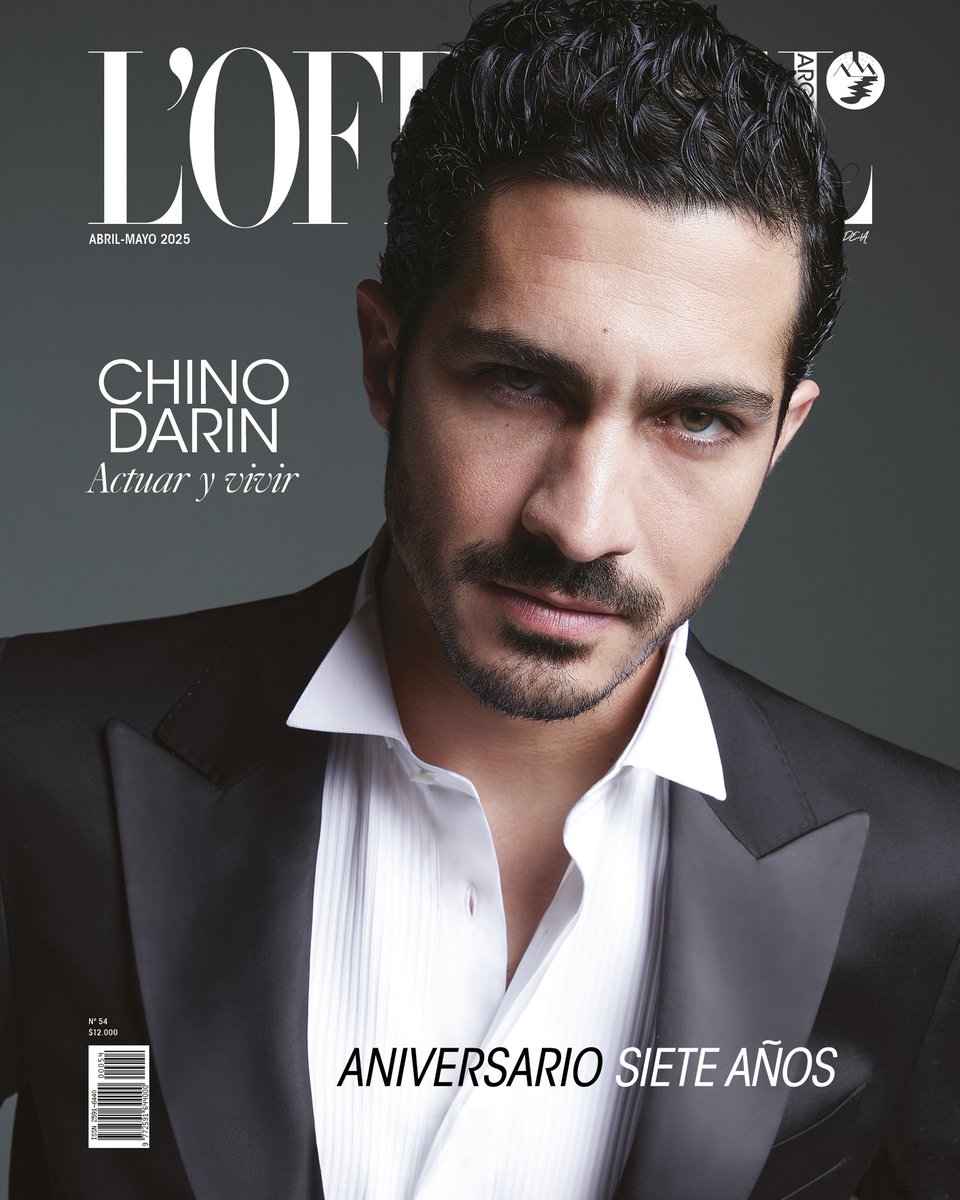 LOfficielArg's tweet image. Adelanto: ¡número aniversario!
Próximamente @chinodarin en L'Officiel Argentina. Por Irene Amuchastegui. Fotos: Martín Traynor lofficiel.com.ar/hombre/chino-d…
