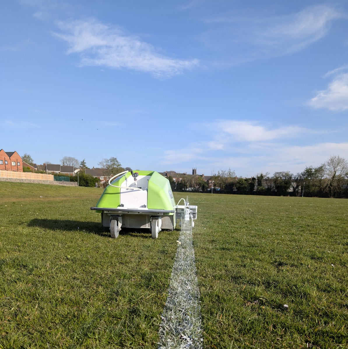 Late one tonight,  a  tad windy but job done,  contact me for a very competitive price