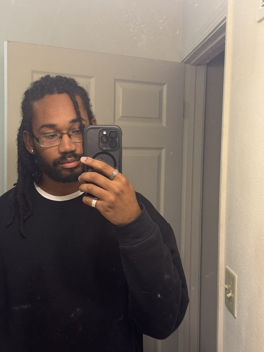 mari the showrunner tweet media