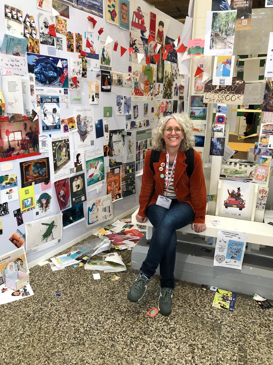 LatadeSalEd's tweet photo. ¡Volvemos de la Feria del Libro Infantil de Bolonia con la maleta llena de ideas, historias y mucha inspiración! 📚✨

¡Seguimos compartiendo magia! 

#BCBF2025 #LataDeSal #LibrosInfantiles https://t.co/IiJ7muBwZ5