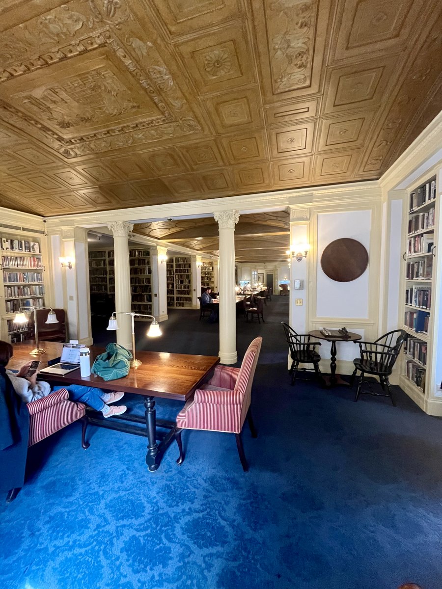 Amazing panel discussion today at the ACGC 2025 Annual Institute on Corporate Governance in the US and the EU: "Do Cross-Border Differences Matter?

👉 Will EU regulation lead the governance of AI and climate transitions, or be excluded from these?