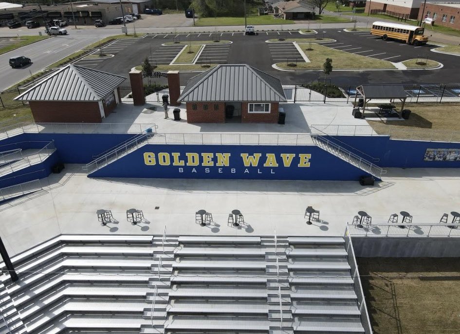 HS Baseball Fields Of America! tweet media