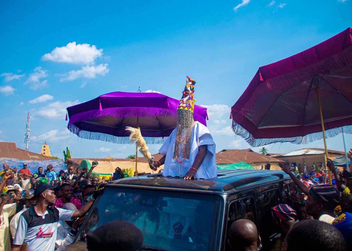 OYSGTourism's tweet photo. It has been a beehive of activities in Oyo Town in preparation for the coronation of the Alaafin of Oyo. Activities included cultural carnival parade, tree planting, public lecture and football competition. Pictures… https://t.co/lPjth86Jy3