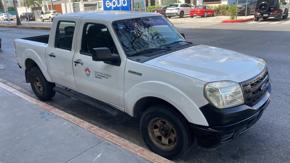 ¡TÚ eres el problema! tweet media