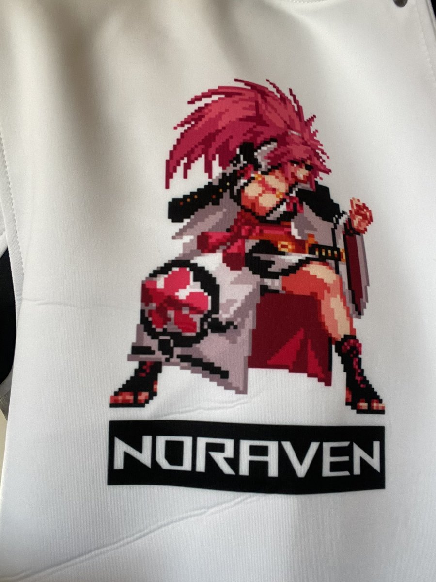 raven_No3's tweet image. Made myself a jacket!
Quality isn’t bad actually but the backpiece is a bit blurry…
Nonetheless I cooked!