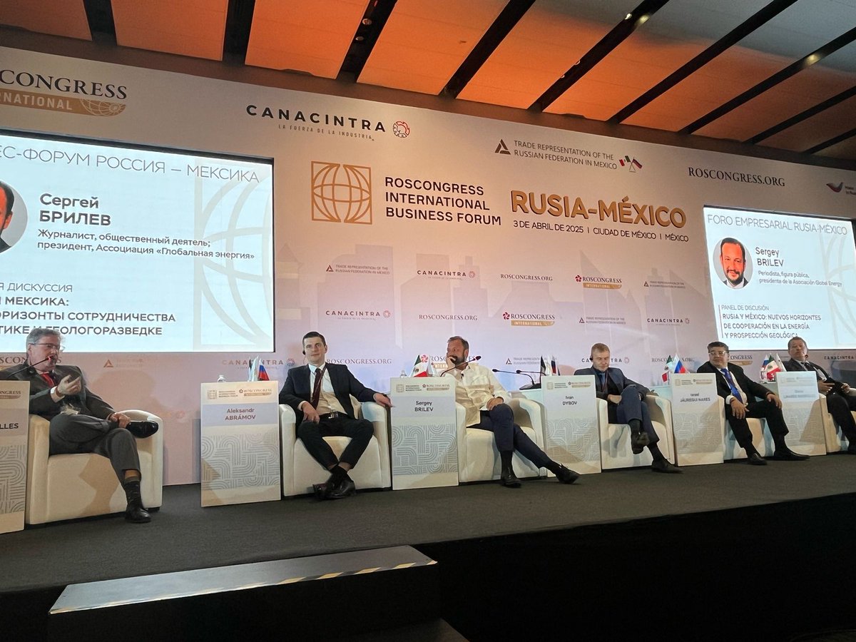 GlobalEnergyMEX's tweet photo. 🚨#COBERTURA | Empresas rusas buscan #alianzas con @Pemex para la explotación de #petróleo pesado en México y exploran oportunidades en el #sectorminero, según Aleksandr Abrámov, representante comercial de la @EmbRusiaMexico. 

@en_roscongress  

https://t.co/MktVaPlBzO https://t.co/4LV6cpkJq2