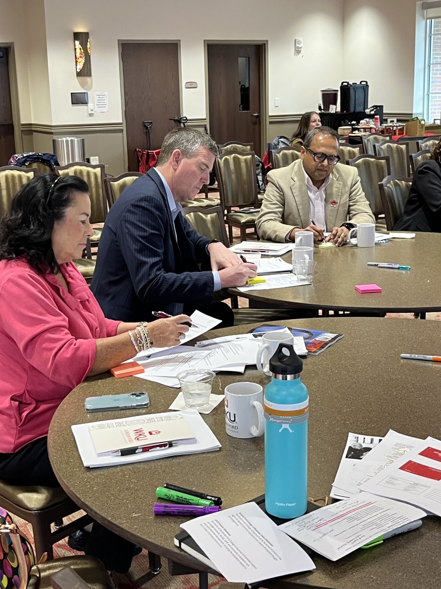 WKUGordonFord's tweet photo. Finance students Camron Arnold and Andrew Propes, with Dr. Ashley Hockensmith, led the GFCB Business Advisory Board in a mission & vision workshop—using the college’s statements to spark ideas and guide strategy. #WKU #GFCB #StudentLeadership #YouBelongAtGFCB https://t.co/lwCfKail9y