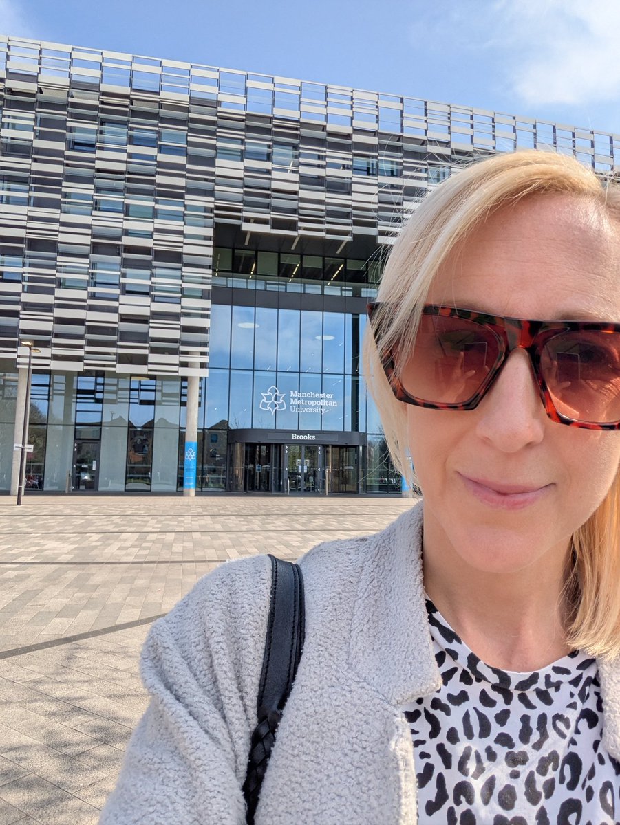 Really enjoyed talking to speech and language therapy students about working in mental health #mysltday #sltsinmentalhealth