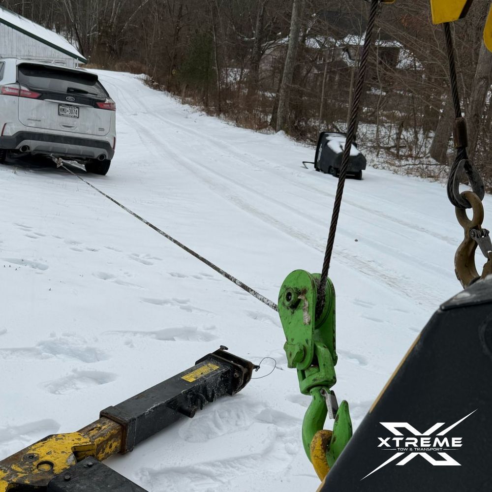 xtreme_tow's tweet photo. Xtreme Winter Rescue! This winch-out in the NY snow is just another day at the office for us. 
#WinchOut #XtremeTowing #RoadsideRescue #EmergencyHelp #WinterWinching #NYWinter #SnowRecovery https://t.co/SYmVFZlgDe