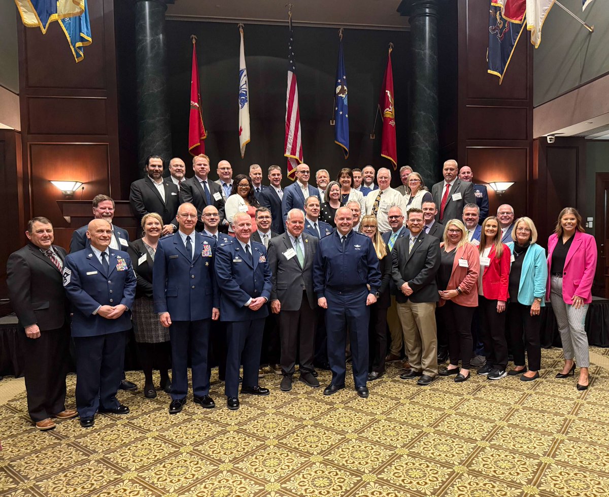 A unified voice for St. Joseph traveled to the nation’s capital this week. More than 30 community and business leaders participated in the annual Washington, D.C. Fly-In to meet with legislators and their staff, the U.S. Chamber and military officials.
#sjchamber