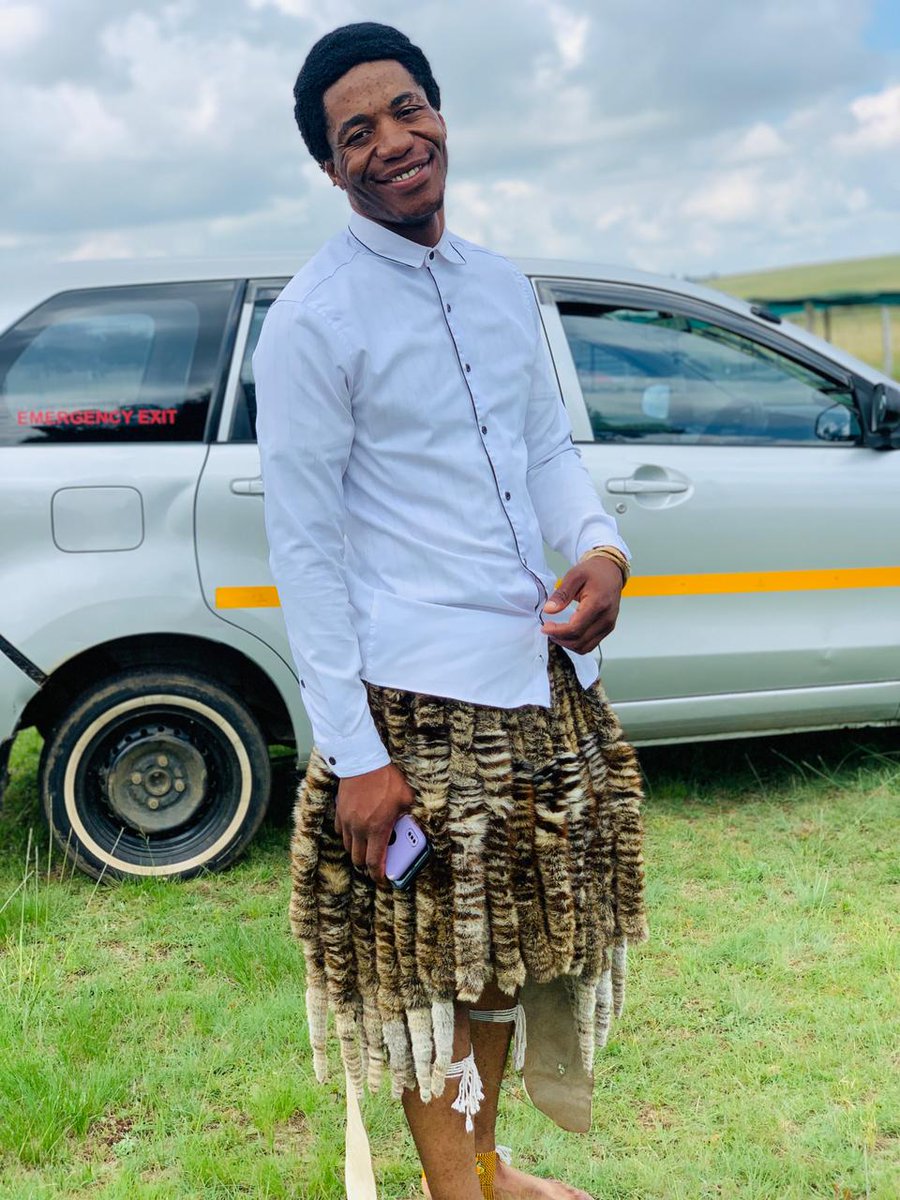 Thatha inhliziyo uyibeke phansi bese uyacela ushembe uzokupha uMsebenzi...●🗽