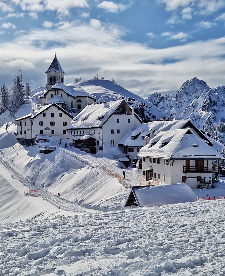 Monte Lussari, Friuli. Dove la primavera meteorologica non è ancora arrivata.