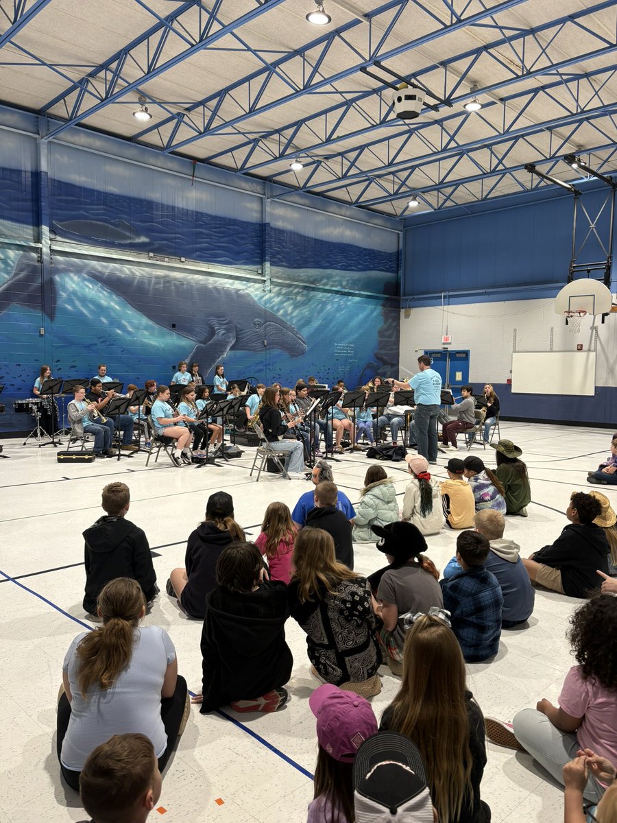 WarehouseCoach's tweet photo. Playing Roadie for the Fire Prairie Tour Band as they hit the Elementary Schools up for recruitment. Solid playlist… Shake it Off followed by a little Jurassic Park and ending with some Star Wars. #JointheBand @FortORWB https://t.co/z1UcmvttCJ