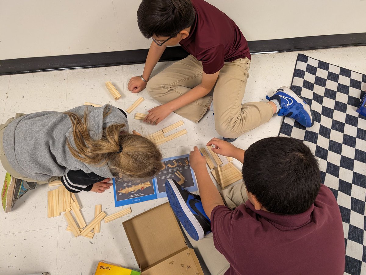 Light Bulb Moment 💡 tweet media