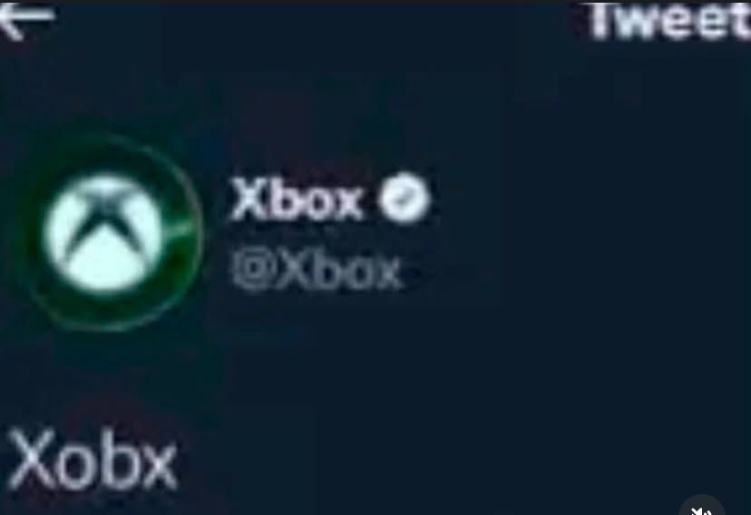 🕐HOURLY🕑 shitpost tweet media