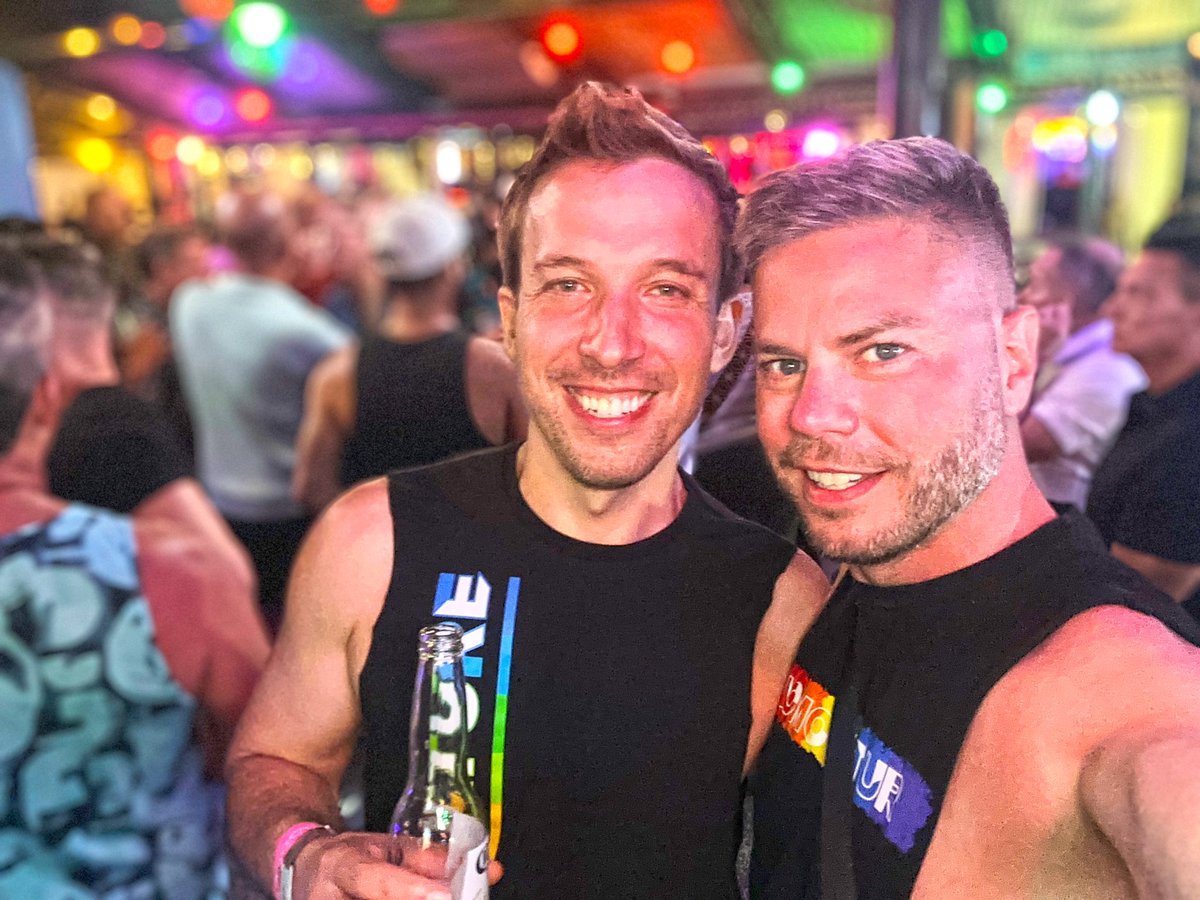 br_webb's tweet photo. Sunburnt, smitten, and slightly scandalous.
#HomoCultureTour #TrystHotels #VacationBoyfriend #PuertoVallarta #GayKiss #ilovegay #GayTravelGoals #BeachBoys #SunKissed #Scandalous #GayInPV #TravelGays #pvnights #gaylife #gayfollow #gaycute #gaystud #zaddy #gaytravel #gaycation https://t.co/UGTXfU44tX
