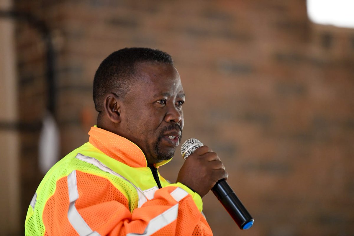 uPhongolo Municipality tweet media