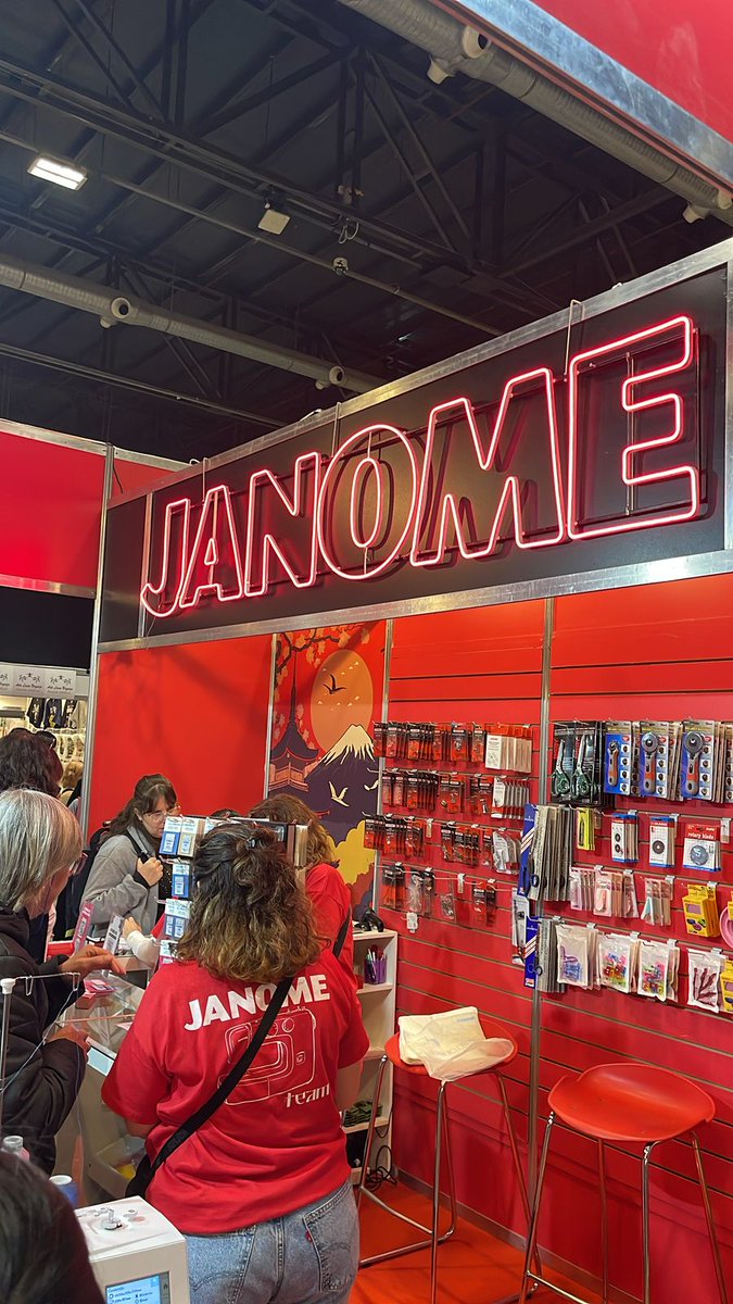 Janome Chile tweet media