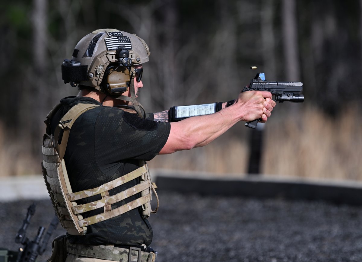 U.S. Army tweet media