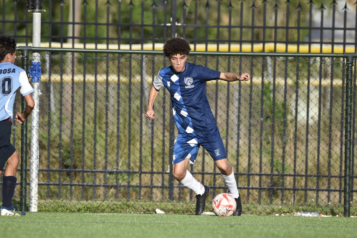 BahamasFootbal1's tweet photo. Senior Boys Final
Windsor School vs. St. Andrew’s Int’l
A solid matchup with strong moments from both teams.
Check out the recap photos! 📸⚽
#BAISS #SeniorBoys #RecapPhotos https://t.co/jDRaWU8Akm