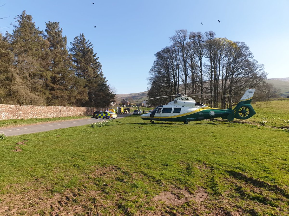 Our team were out bright and early this morning, responding to reports of a #RTC in #Melmerby, #Cumbria. They:

⏰ Arrived on scene in seven minutes
⚕️ Treated the patient
🏥 Airlifted them to hospital
🚁 Arrived back on base just before lunch

gna.as/2025annualappe…